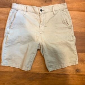 7 For All Mankind Men’s Khaki Shorts